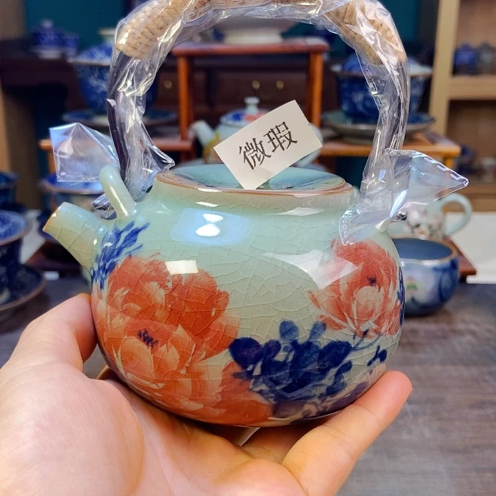 瓷片手工制作工艺精湛等