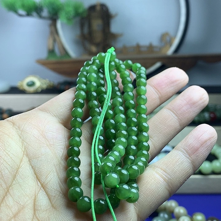 和田玉未镶嵌手串