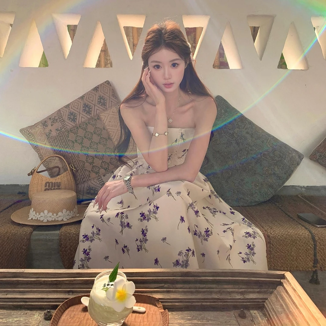 法式纯欲碎花连衣裙女夏季新款高级感名媛气质抹胸裙生日礼服裙