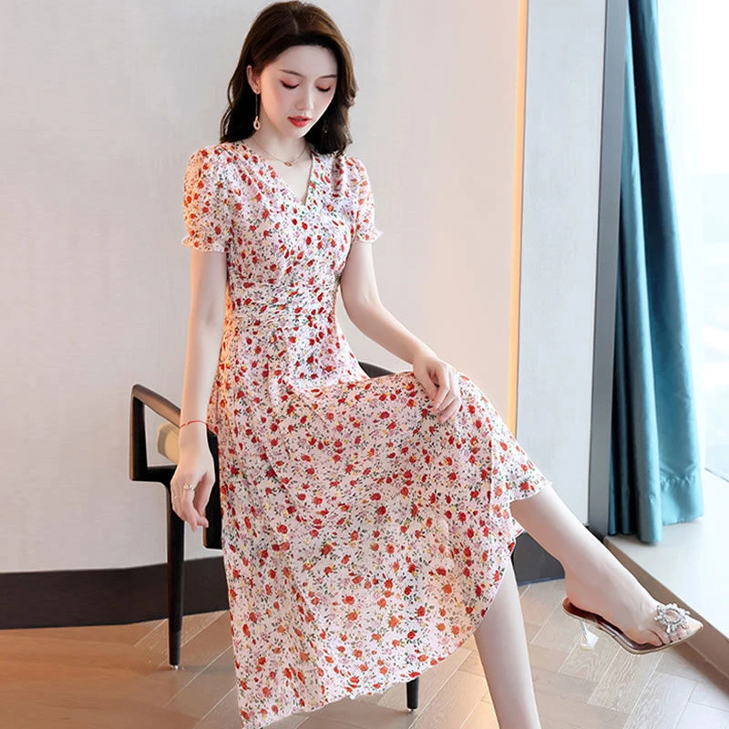 雪纺连衣裙女夏季2025年新款韩版女装高端遮肚显瘦碎花碎花裙子潮