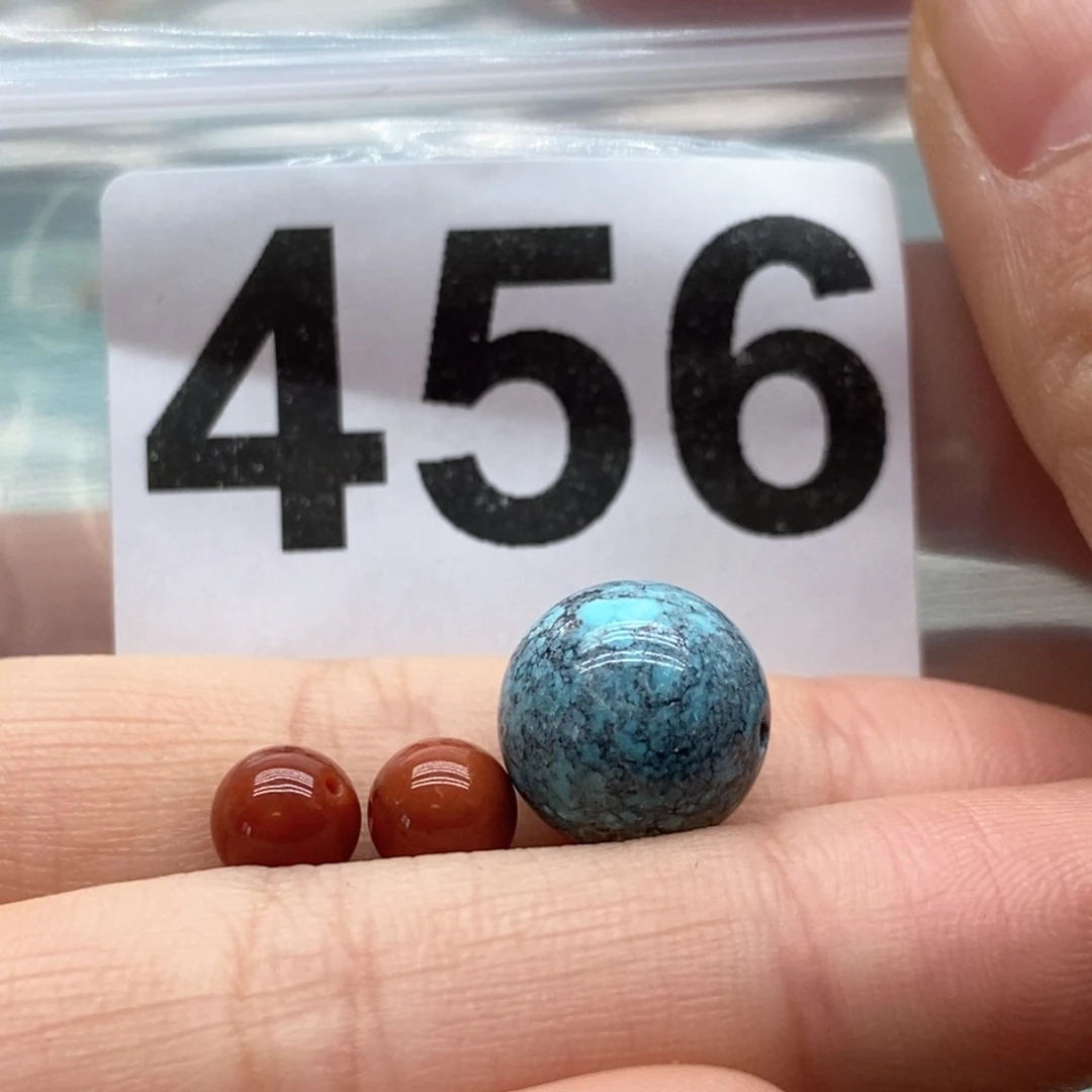 南红玛瑙颈饰未镶嵌