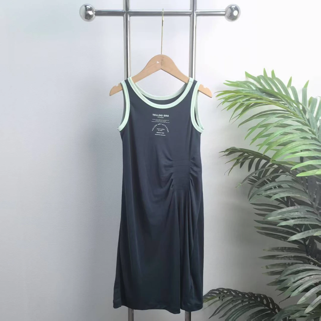 【9121】墨绿色背心压褶连衣裙B1-18