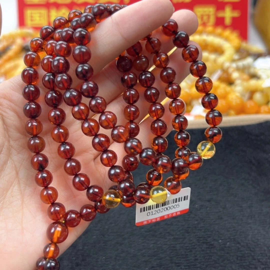 未镶嵌琥珀珠宝奇石