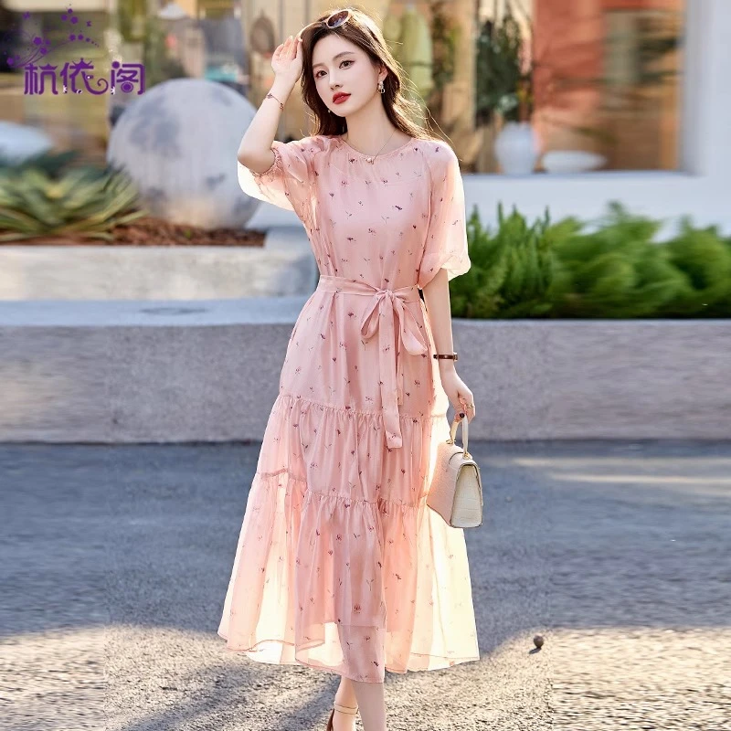 薄纱碎花连衣裙女夏2025新款高级感法式温柔气质减龄绝美漂亮裙子