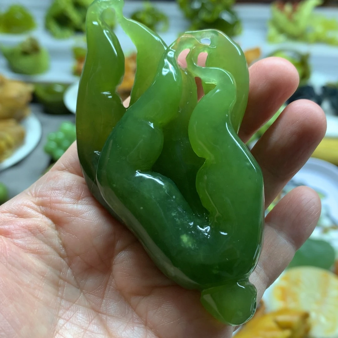 未镶嵌蛇纹石玉摆件