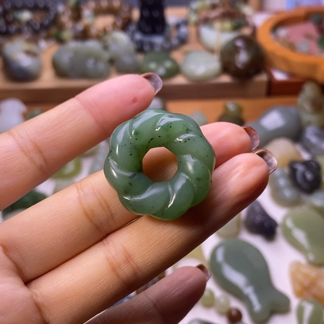 颈饰未镶嵌和田玉๑**芸