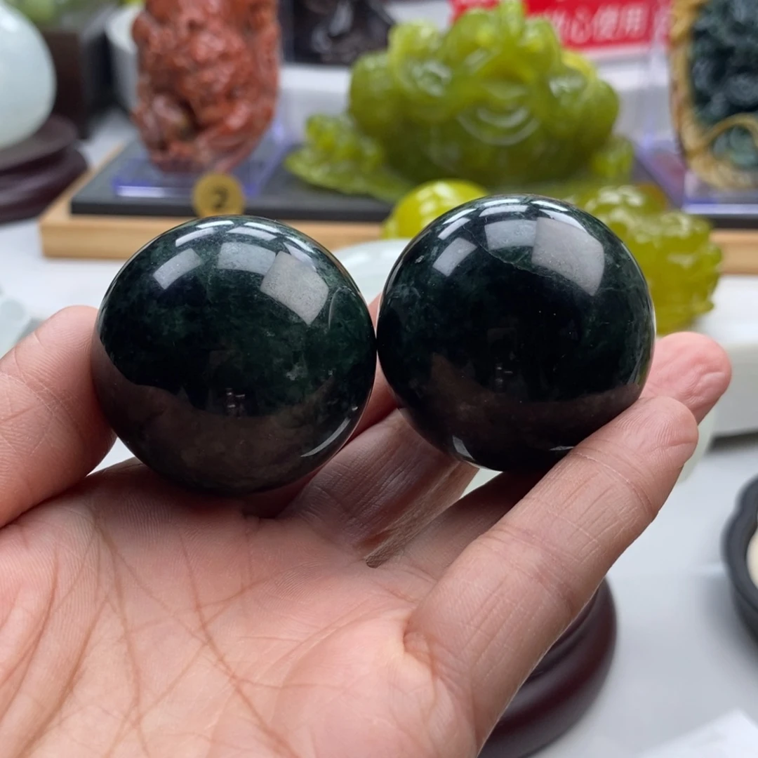 岫玉未镶嵌四大名玉手把球