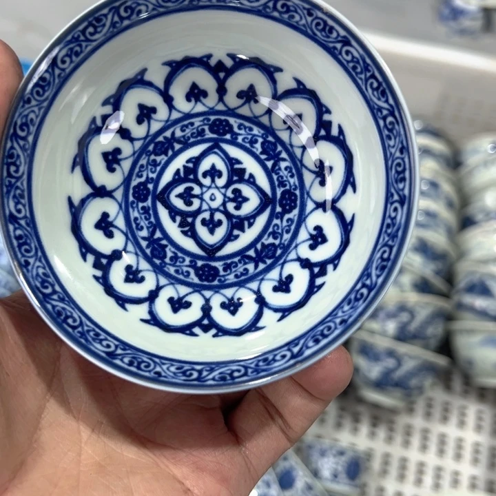 瓷片白青花宝相普洱杯全品
