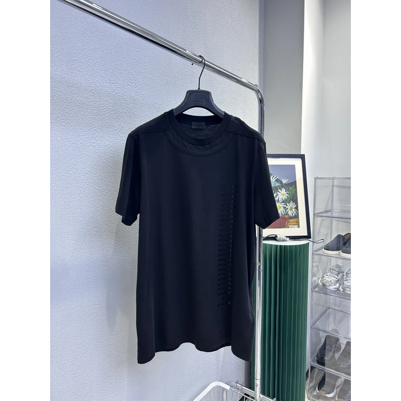 全新未使用Moncler盟可睐 小字母标语花纹男士短袖T恤 8C00053