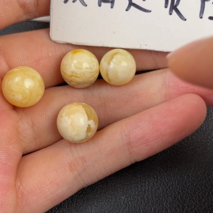 琥珀裸石未镶嵌多样性发货发一个47