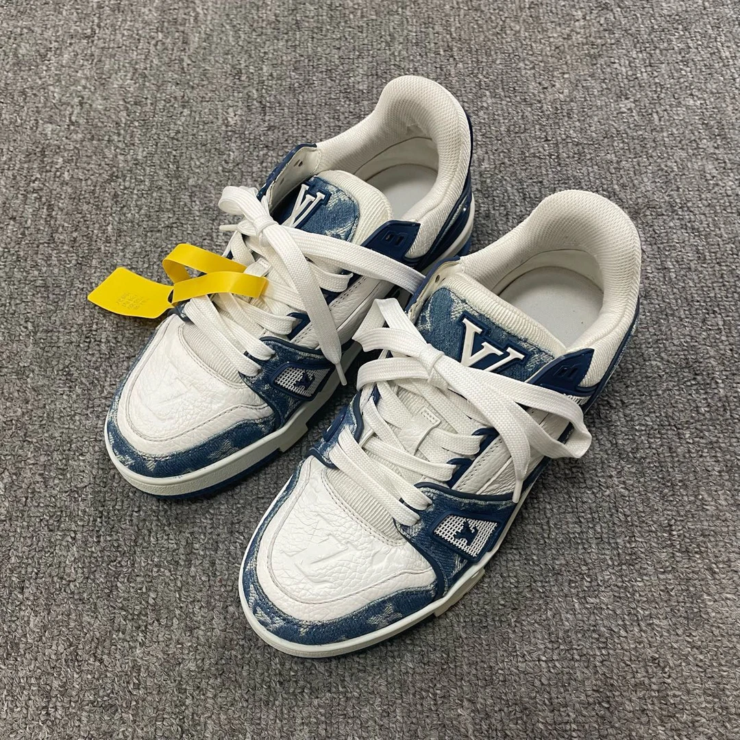 95新 LouisVuitton/路易威登 Trainer 时尚生活休闲鞋36.5码/5844