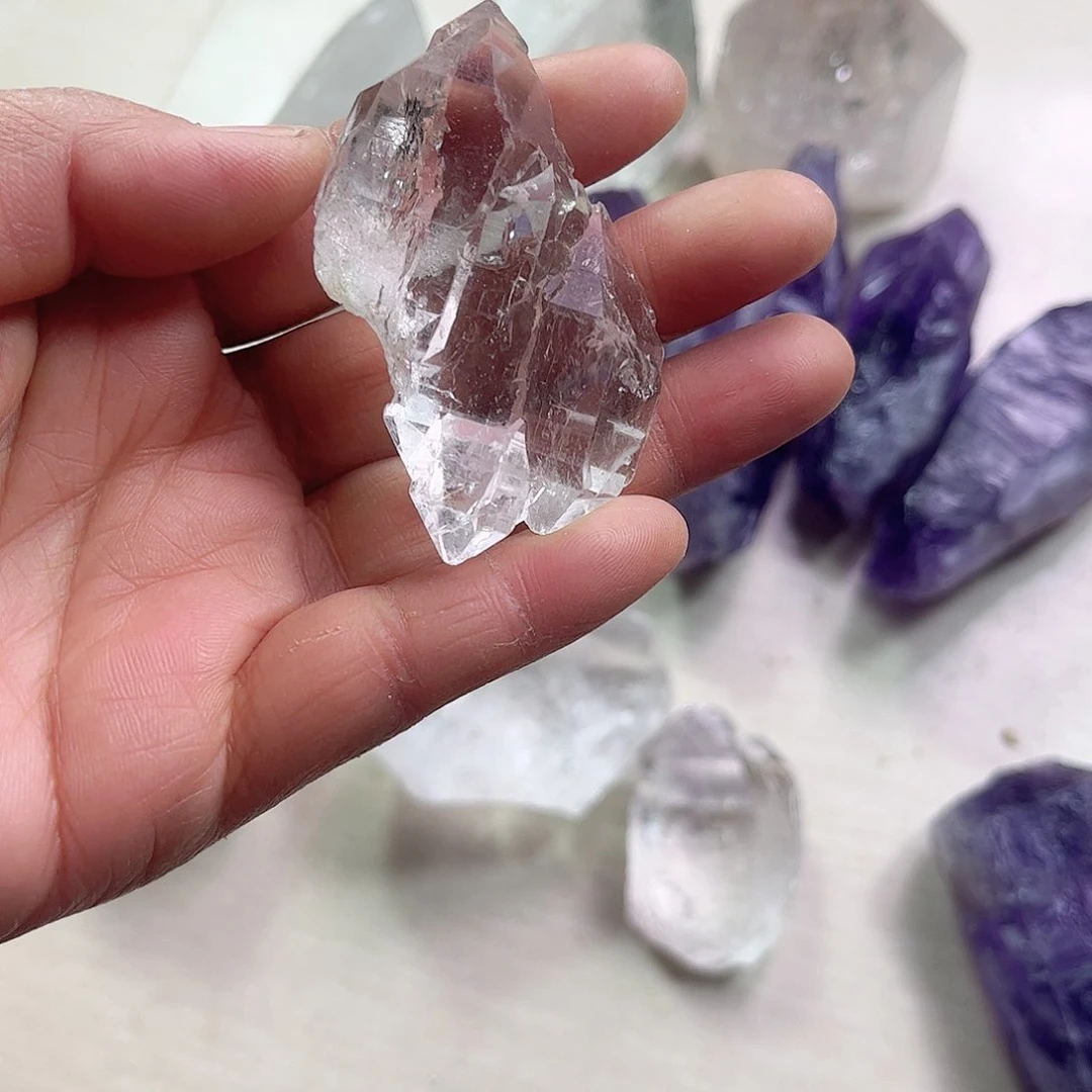 水晶天然水晶原石未镶嵌蘑*