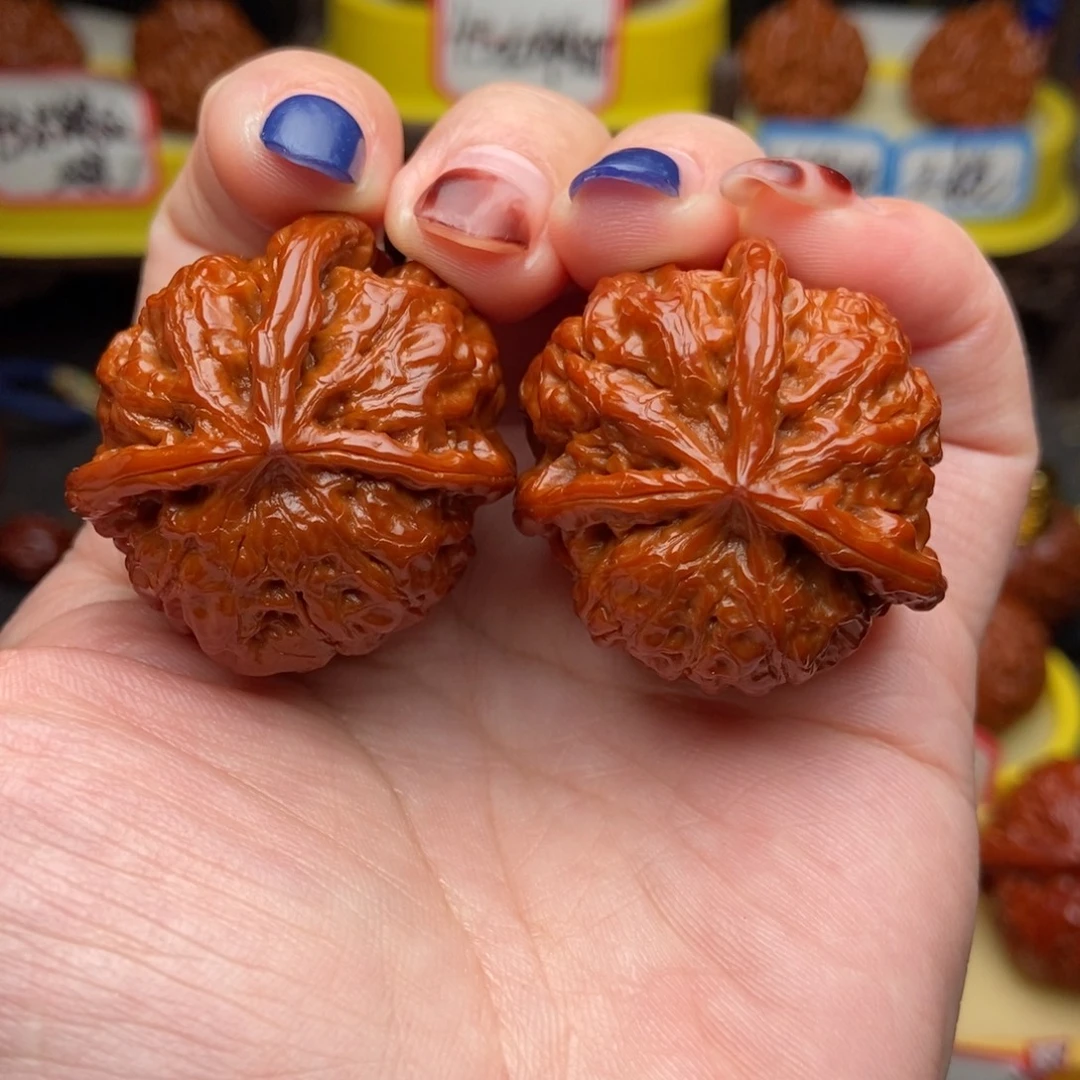 文玩核桃吊坠37血麒麟人丁兴旺