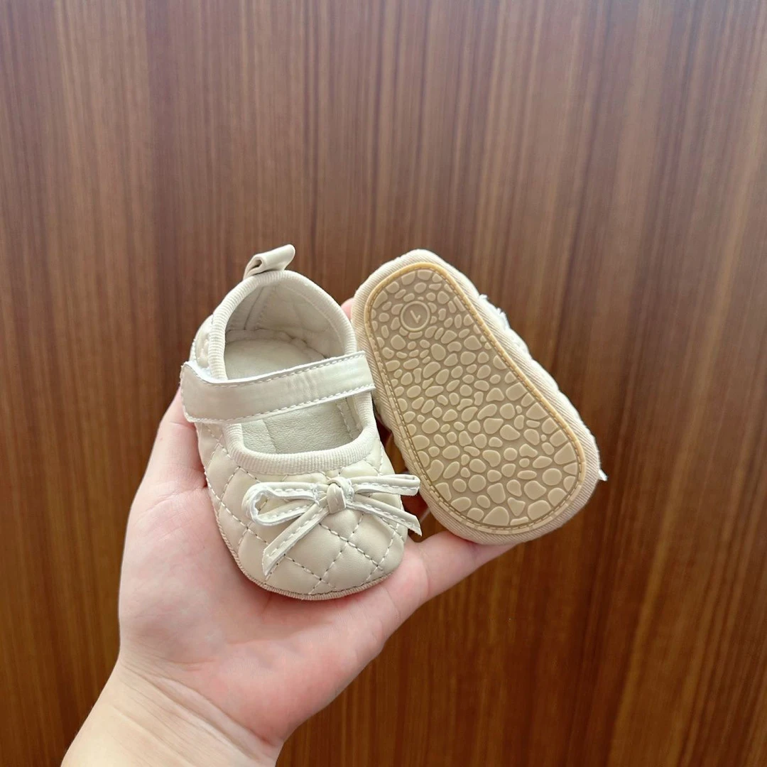 婴儿鞋春秋季0-1岁单鞋软底幼儿不掉鞋新生儿3-6-9月宝宝鞋子秋款