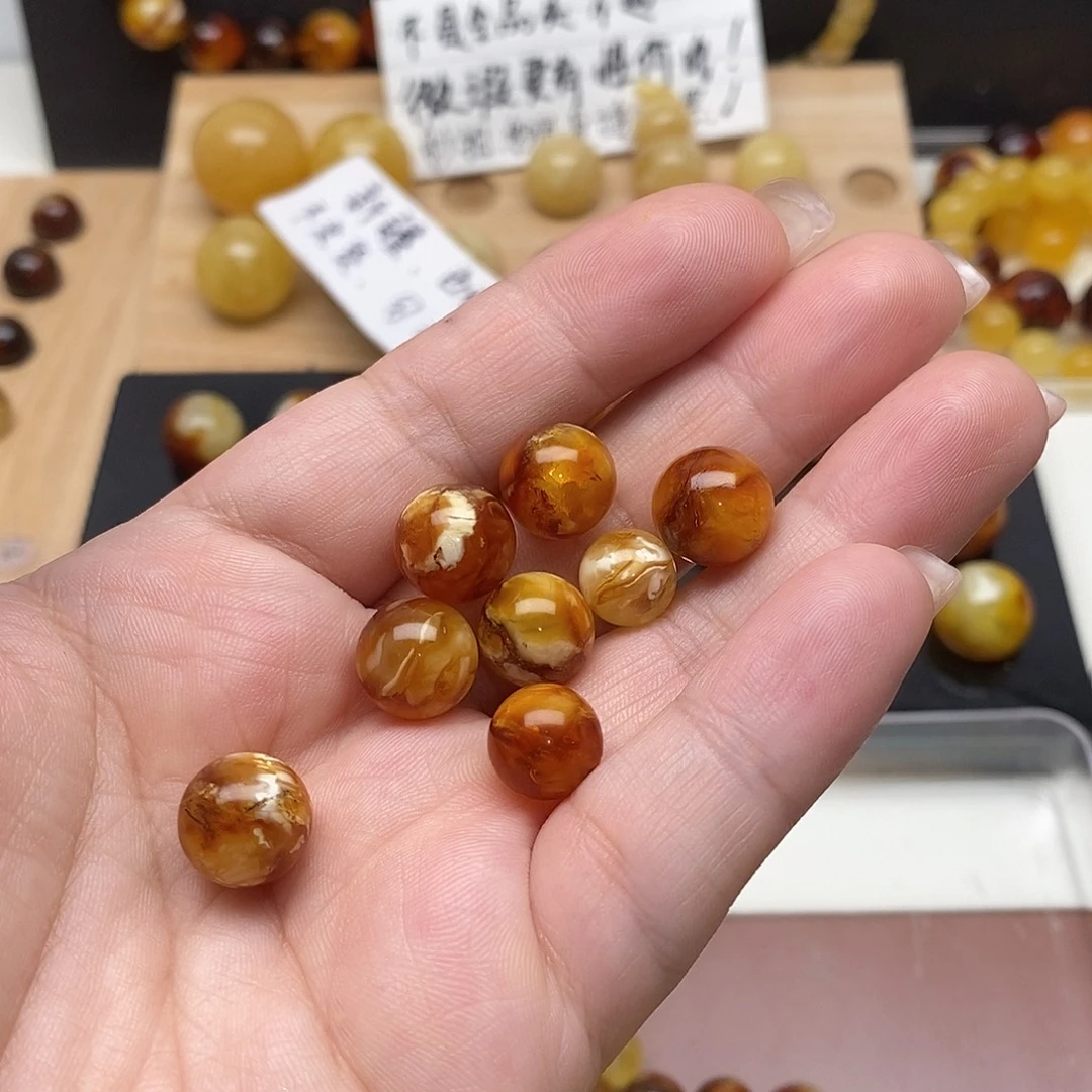 用***9裸石虫珀未镶嵌蜜蜡
