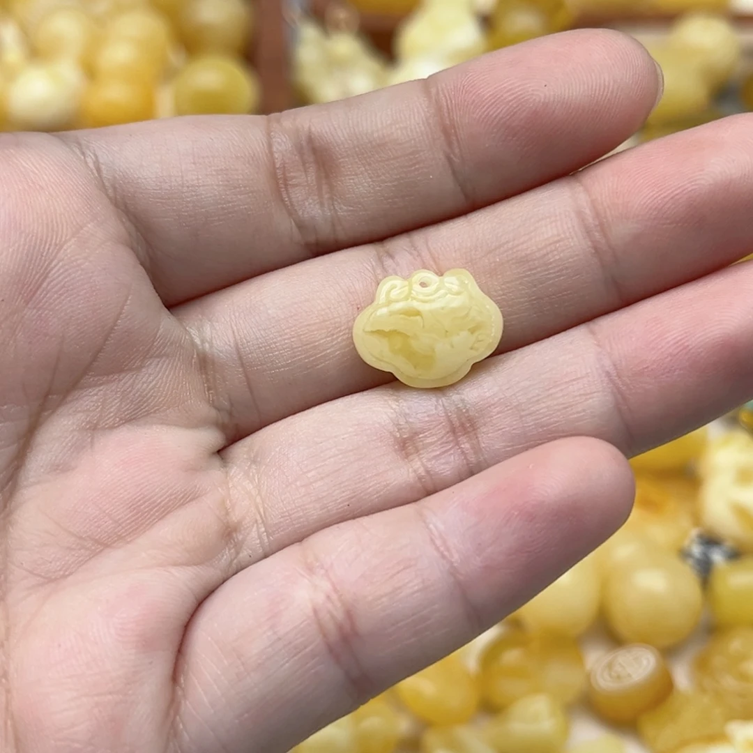 裸石蜜蜡未镶嵌天然
