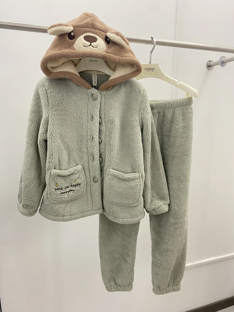 彩色品牌睡衣童装秋冬家居服41204