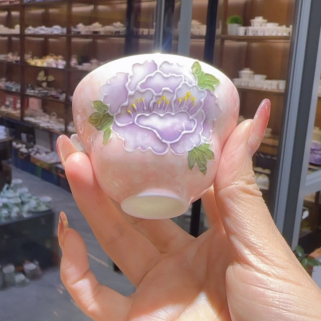 K****茶杯的设计是由传统家具