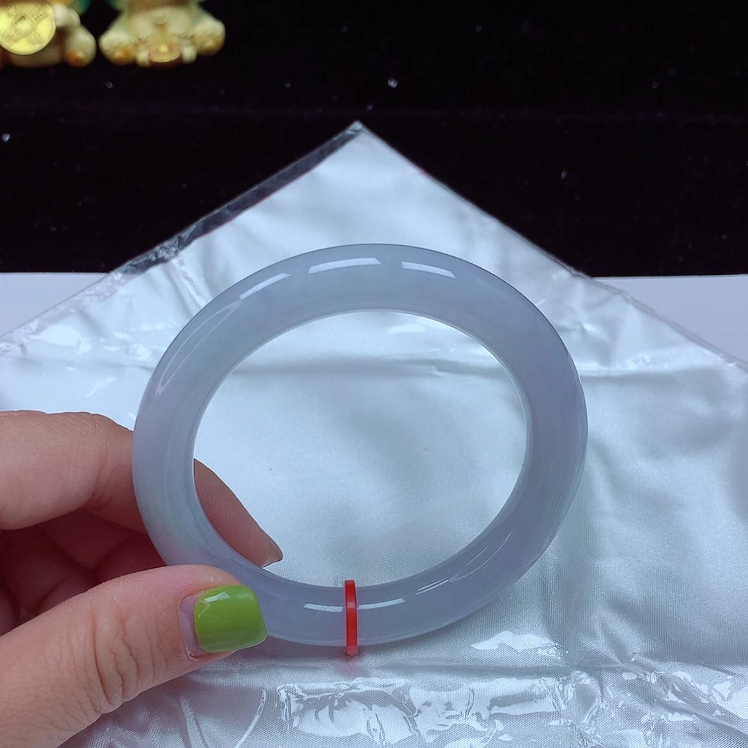 翡翠未镶嵌手镯（圆镯）圈口57