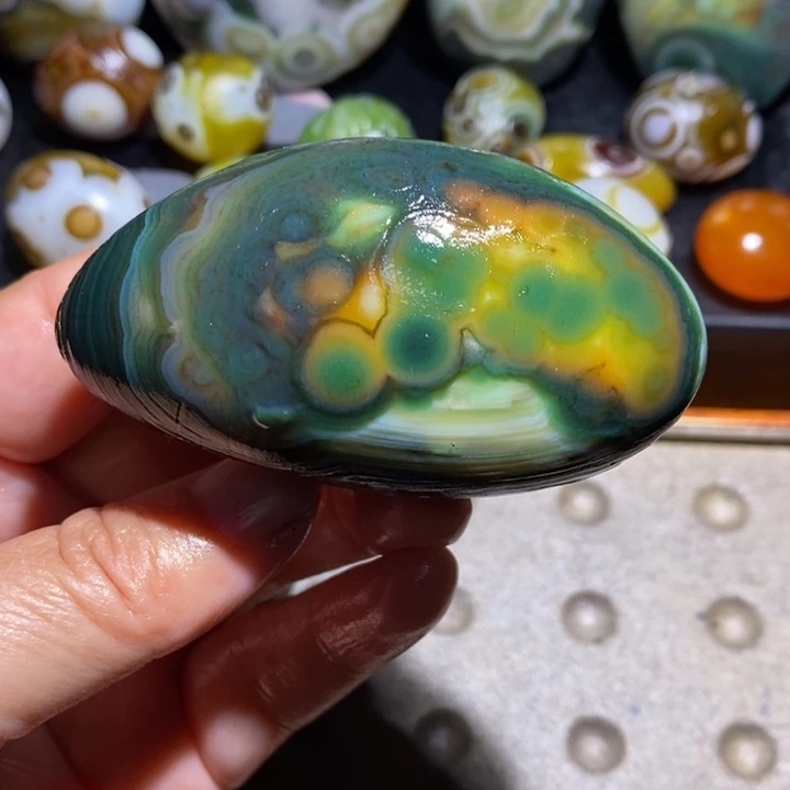 未镶嵌玛瑙/玉髓珠宝半成品10