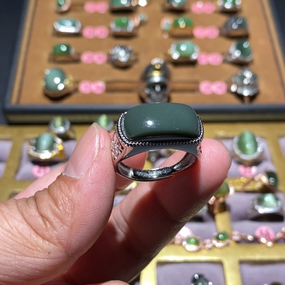 和田玉（碧玉）戒指未镶嵌从*