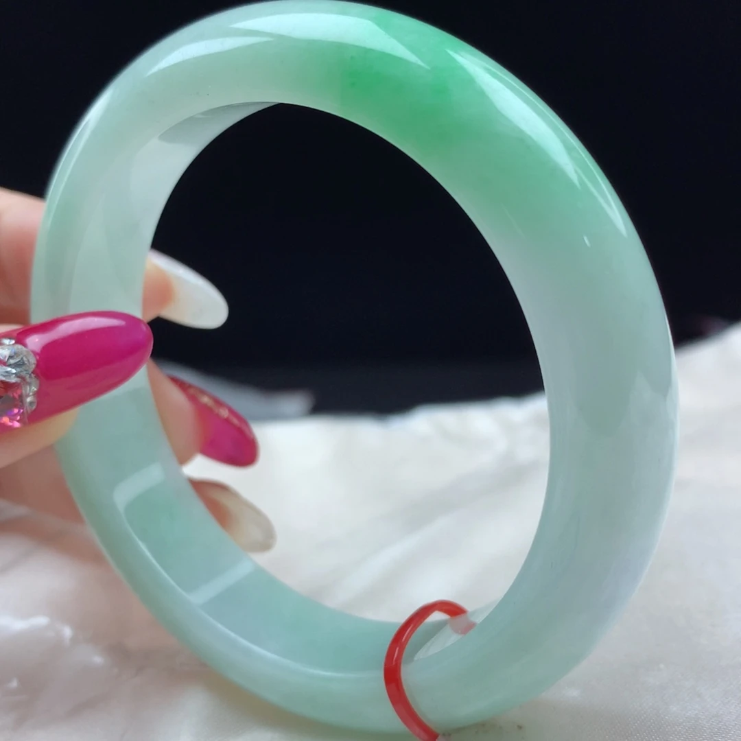 未镶嵌手镯翡翠96605，