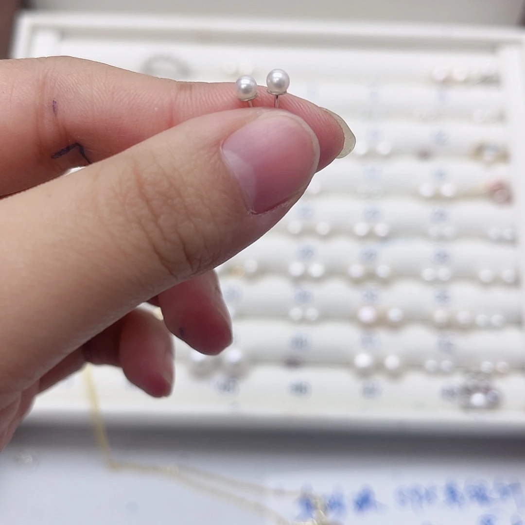 淡水珍珠耳饰银S925镶嵌淡****づ