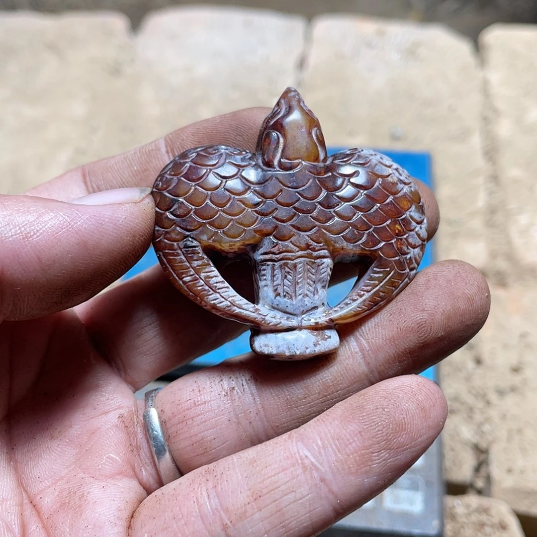 和田玉（糖玉）未镶嵌颈饰