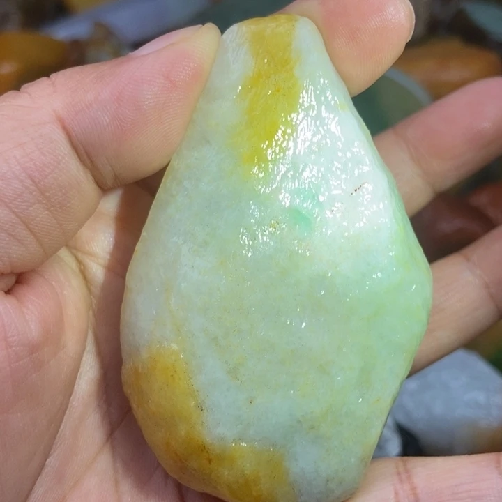 翡翠挂件未镶嵌缅甸翡翠