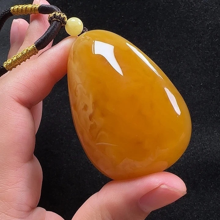 未镶嵌蜜蜡珠宝奇石
