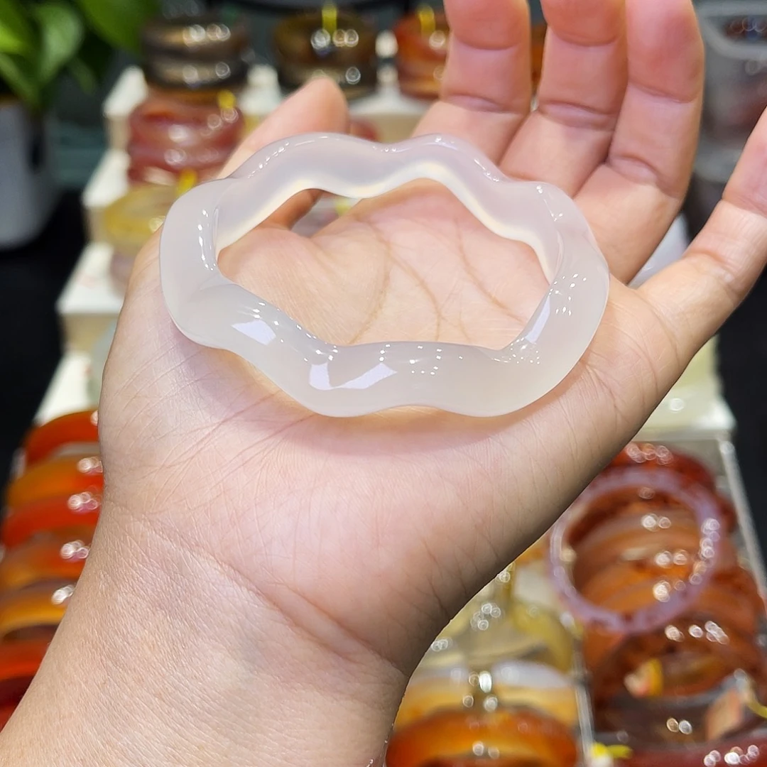 玛瑙/玉髓未镶嵌手镯