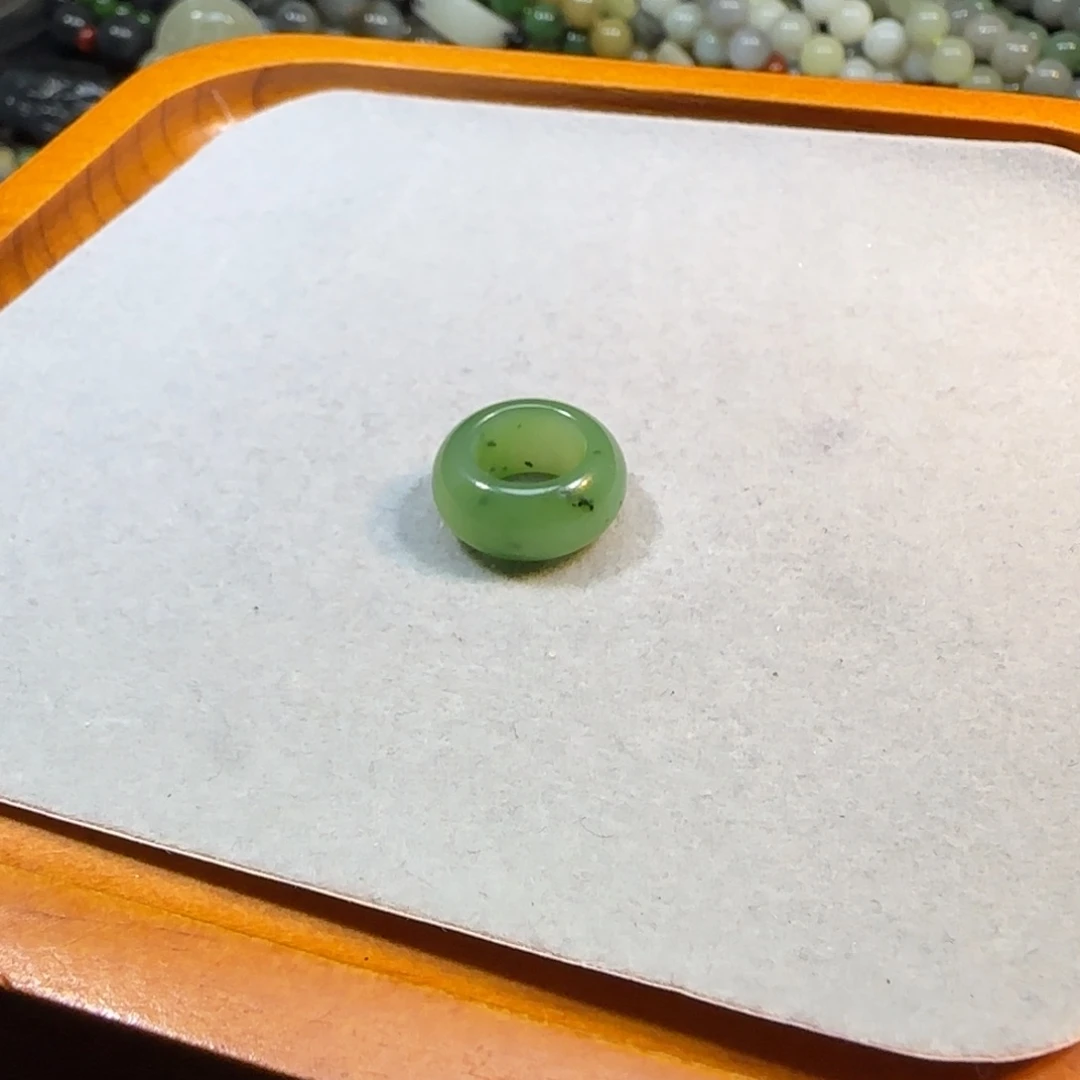 和田玉未镶嵌颈饰碧玉跑环