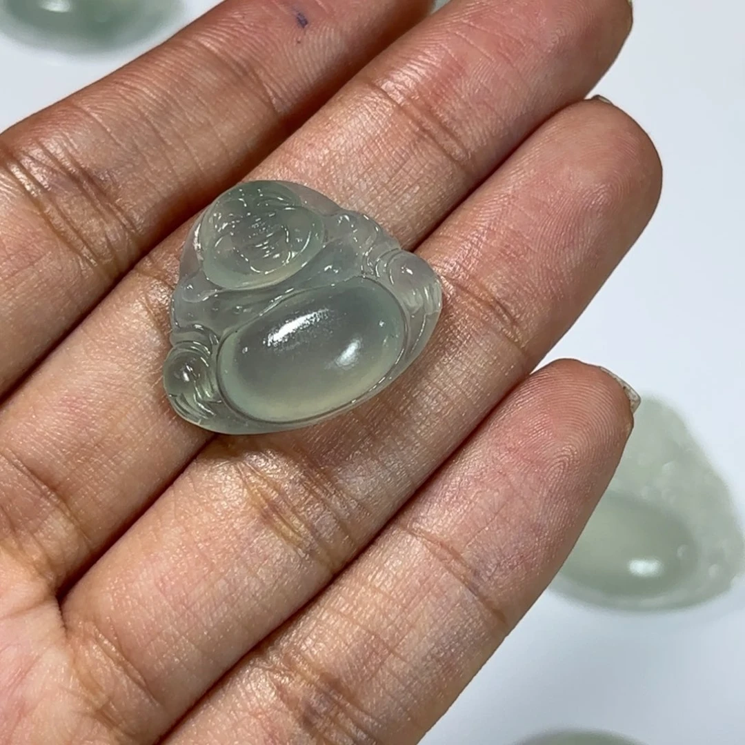 定制翡翠未镶嵌晴绿小佛