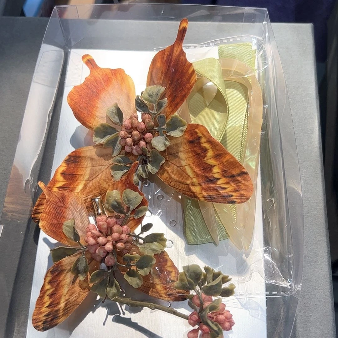 锆石铁合金新娘中式