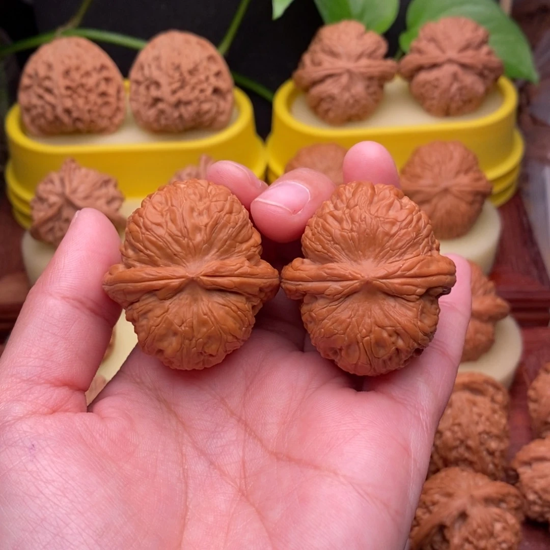 把件文玩核桃豪****?39“精品”元宝