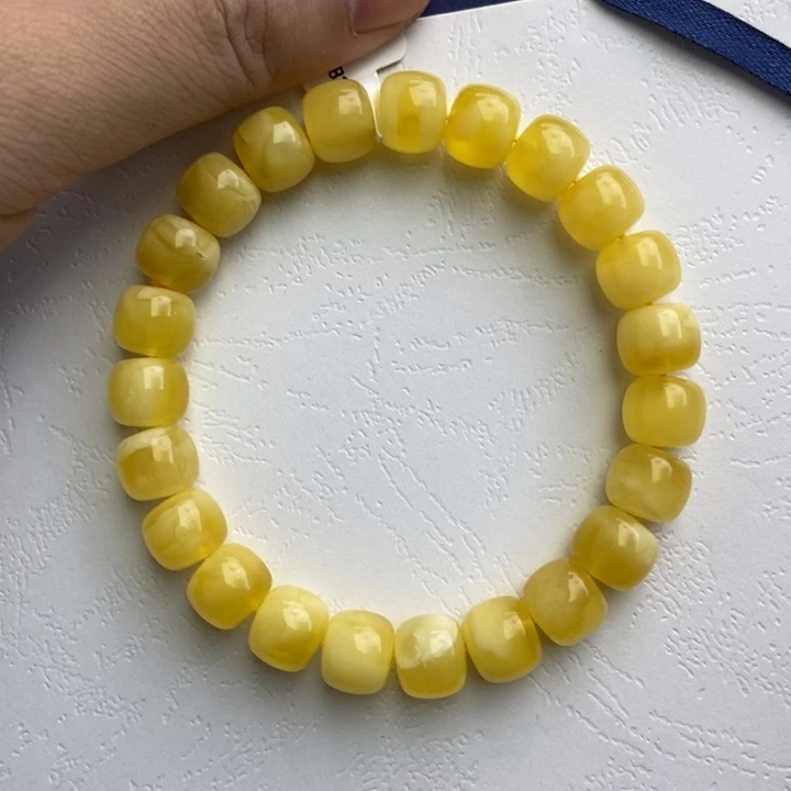 未镶嵌琥珀珠宝奇石