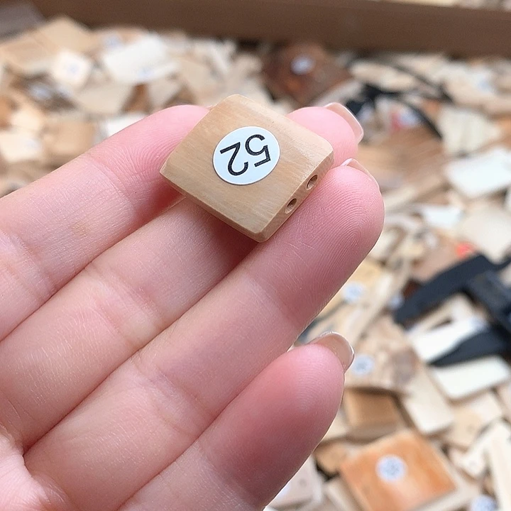 泥塑不打孔联系客服