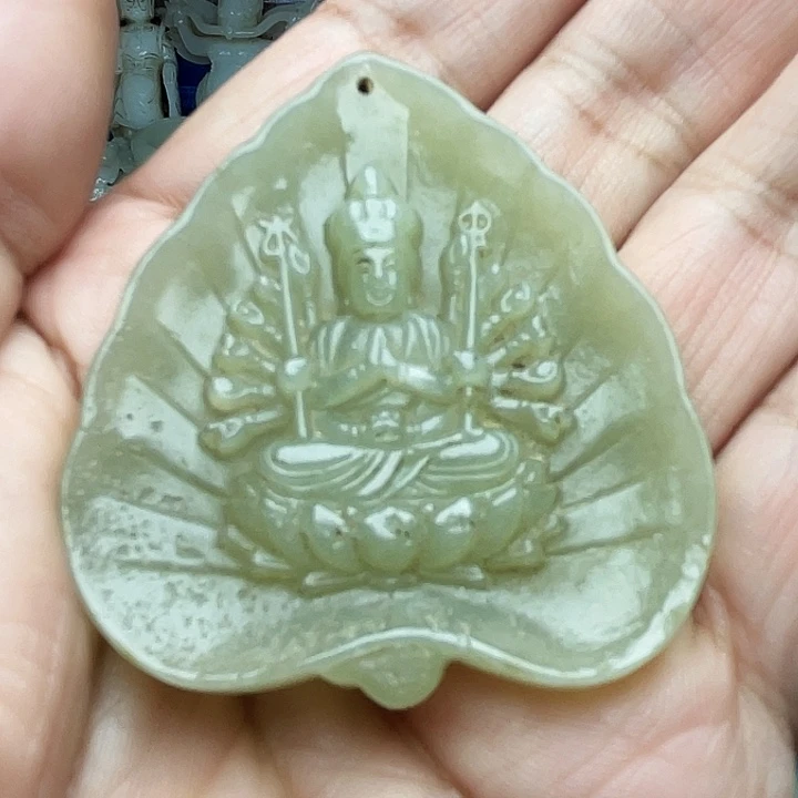 和田玉（青白玉）未镶嵌颈饰