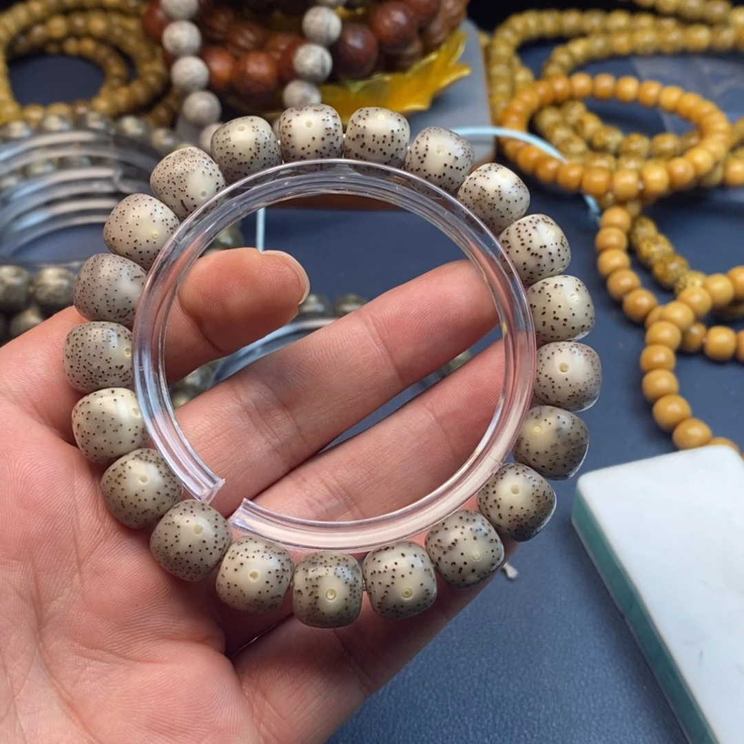 星月菩提手串孫****店9号糯冰玉化料11尺寸