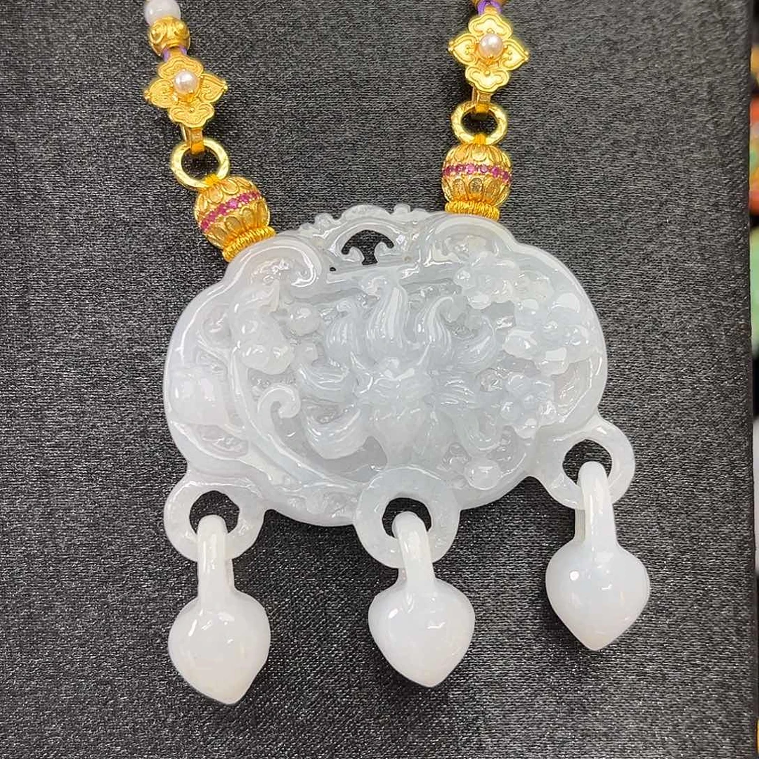 翡翠合金吊坠(赠链)国风