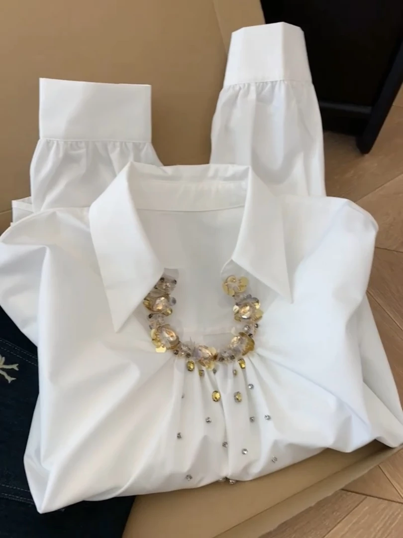 2025新款早春气质韩系减龄上衣轻奢高级感重工白色钉钻长袖衬衫女