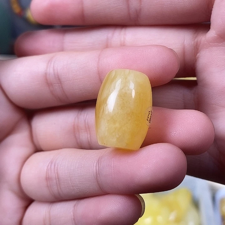 琥珀未镶嵌裸石桶珠