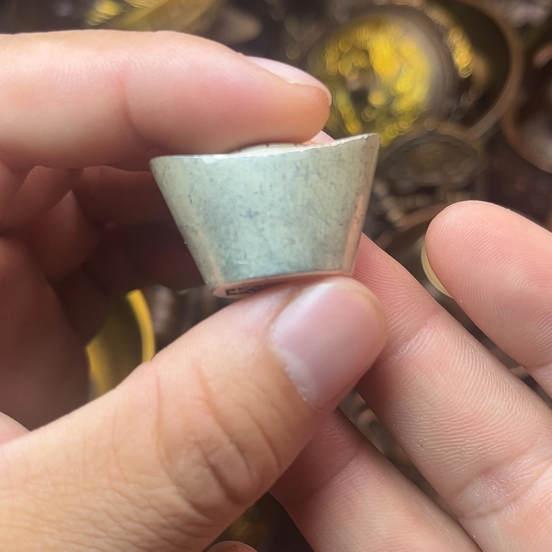 精美铜器工艺品等