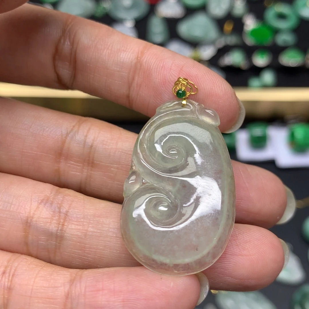 吊坠(不含链)18K金镶嵌翡翠有纹裂