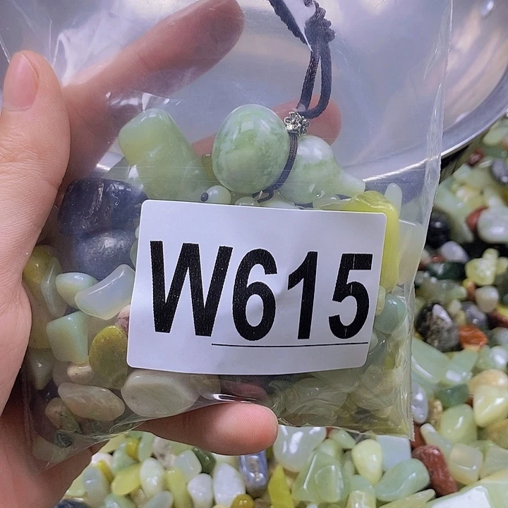 未镶嵌岫玉鱼缸石