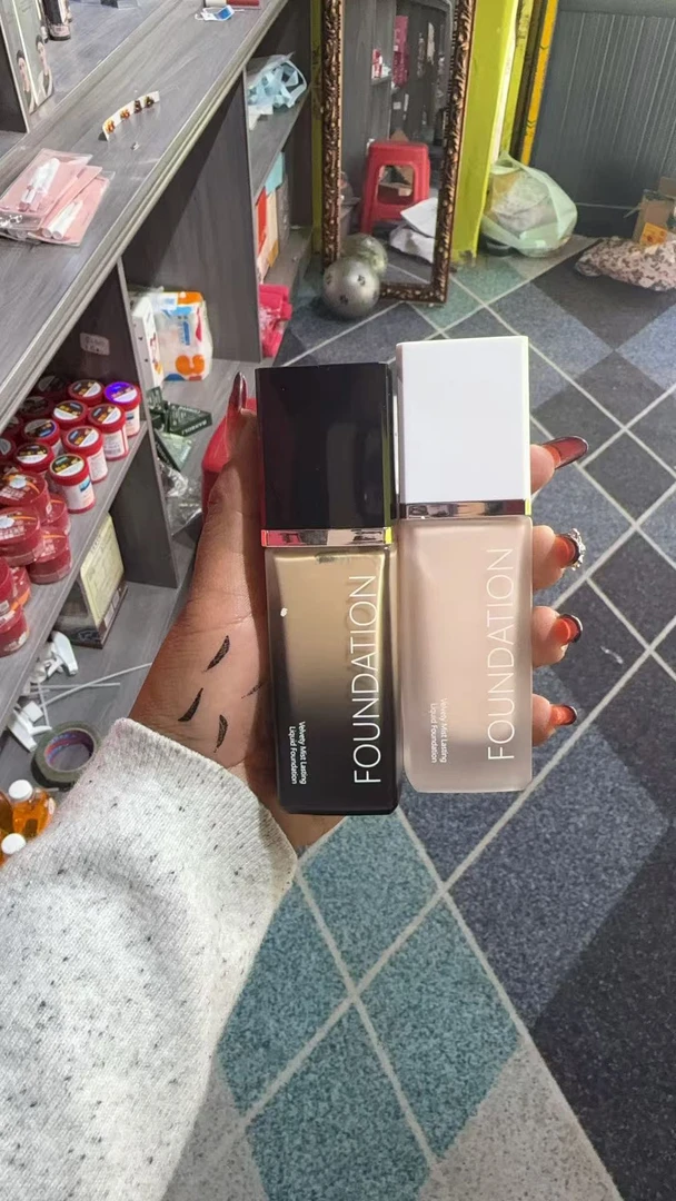 MAIGOOLE丝绒柔雾持妆粉底液