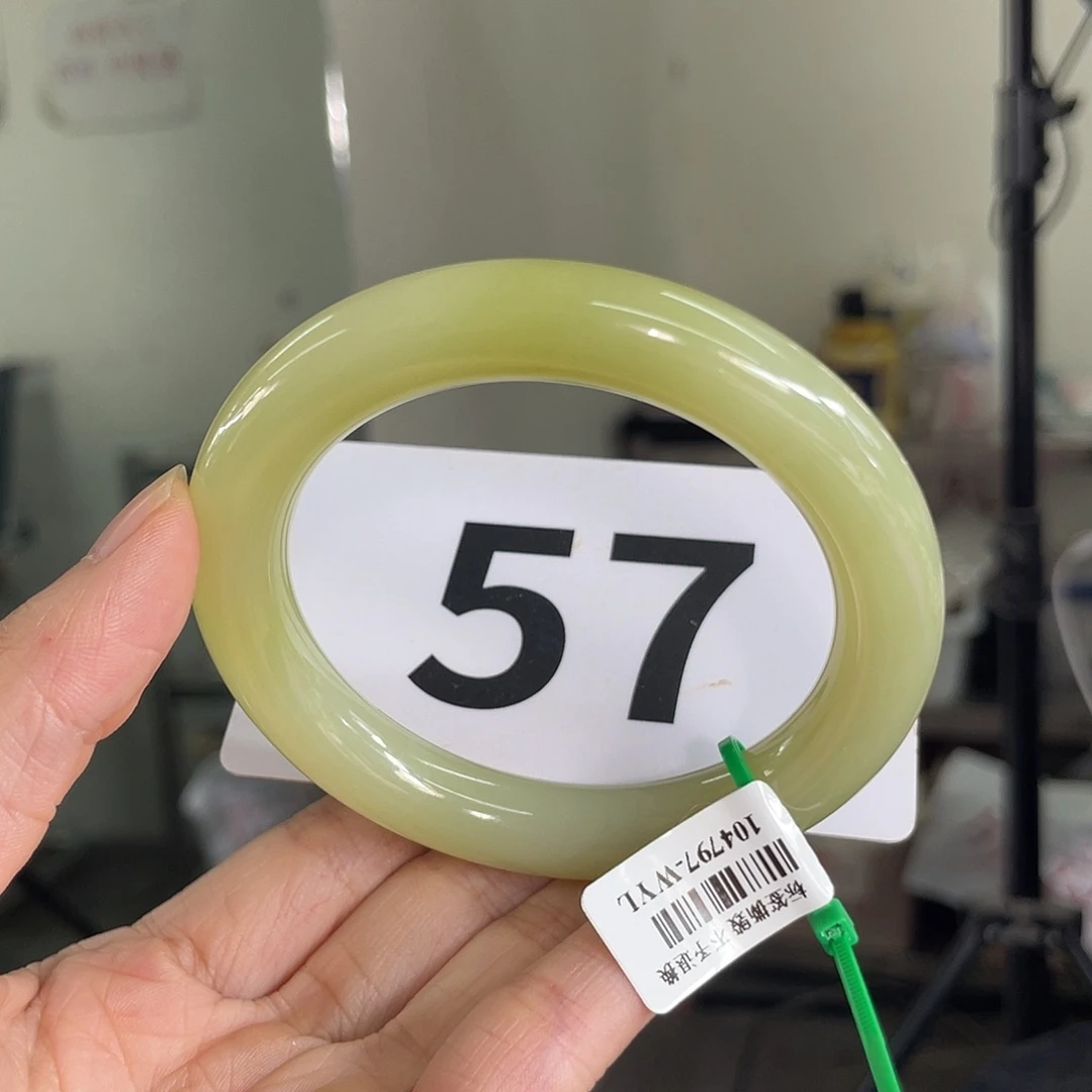 未镶嵌手镯和田玉57 58