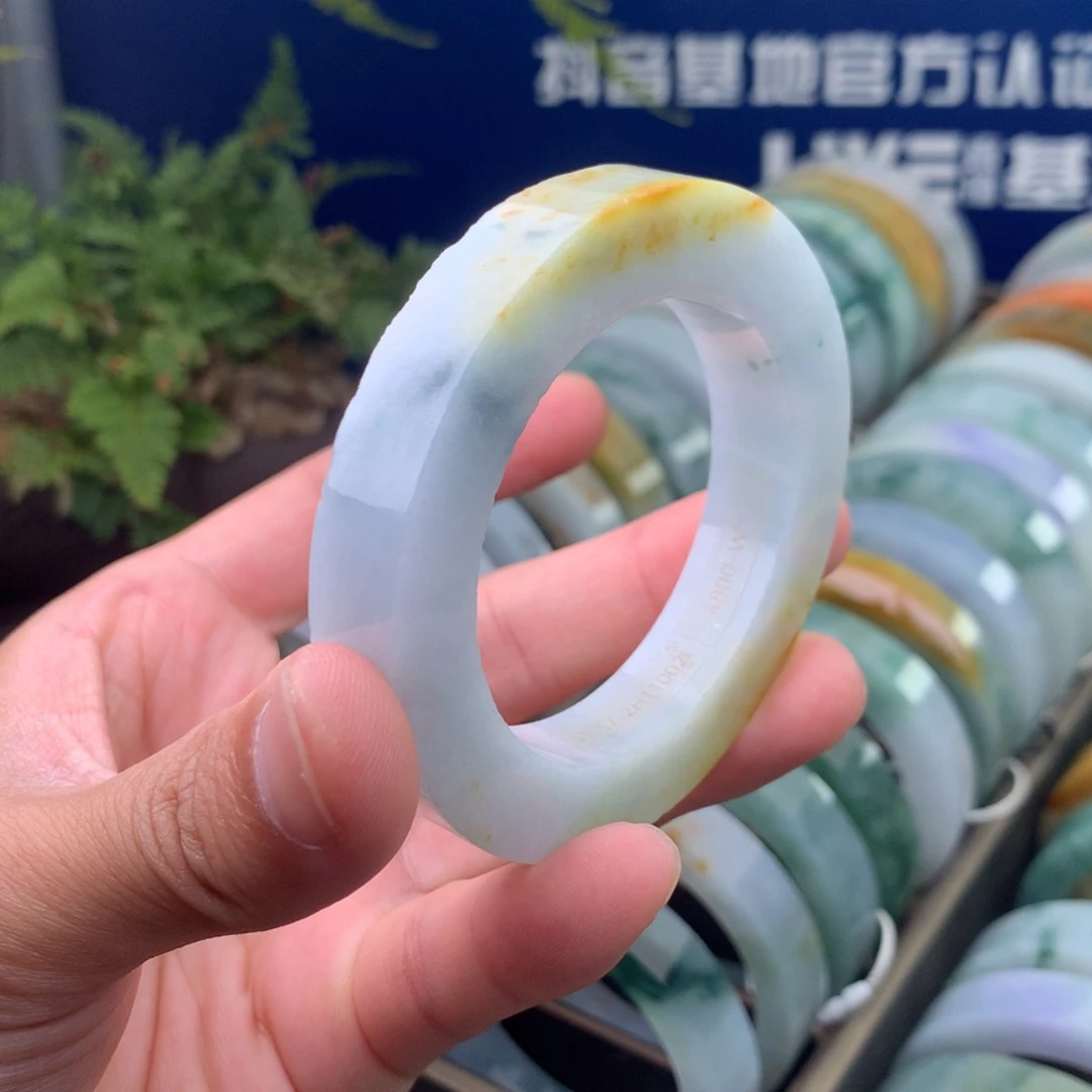 定制翡翠未镶嵌手镯定制手镯