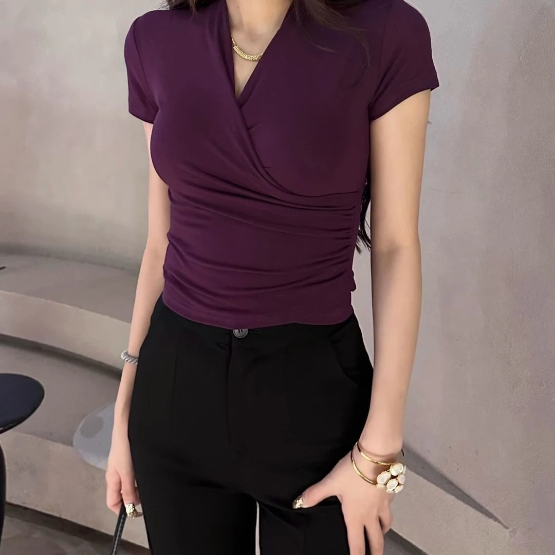 辣妹短袖T恤新款夏季气质修身短款显瘦收腰紧身打底设计上衣