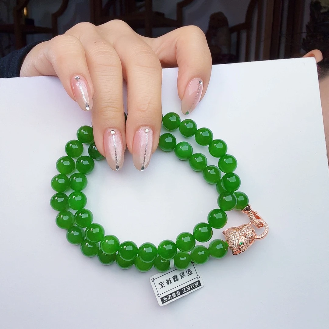 颈饰未镶嵌和田玉（碧玉）黑*